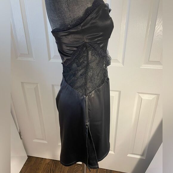 Outcast Exclusives Strapless Black Mini Dress Size Large - Picture 5 of 9